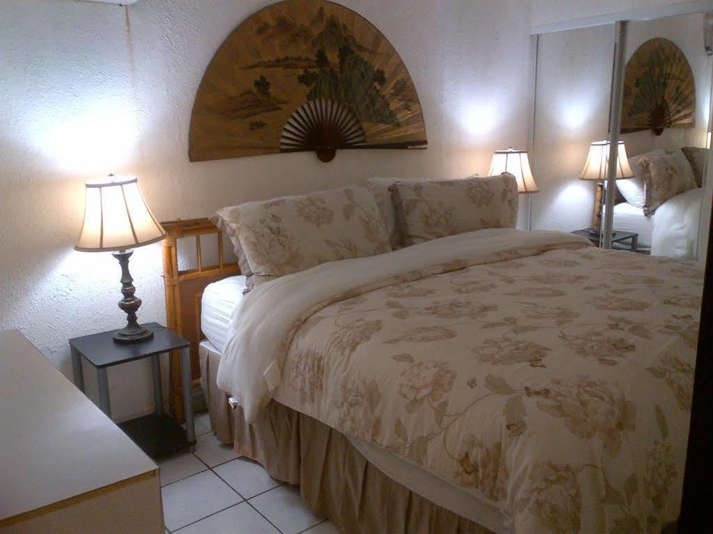 Coconut Palms Inn Rincón Exteriér fotografie